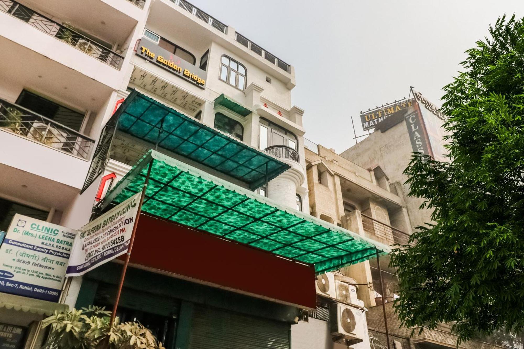 Golden Bridge Hotel New Delhi Bagian luar foto